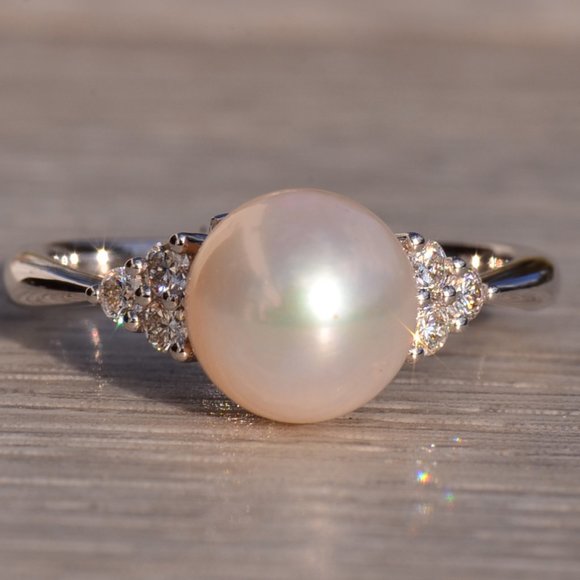 Gabriel and Co Pearl and Natural Diamond Ring